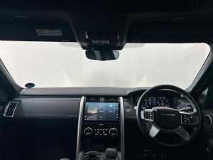 Land Rover Discovery D350 Dynamic HSE - Image 16