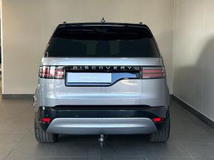 Land Rover Discovery D350 Dynamic HSE - Image 4