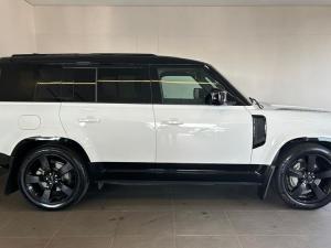 Land Rover Defender 110 D350 X-Dynamic HSE - Image 5