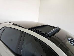 Volkswagen Polo hatch 1.0TSI R-Line - Image 13