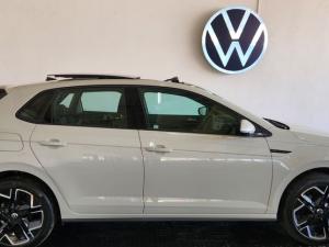 Volkswagen Polo hatch 1.0TSI R-Line - Image 3