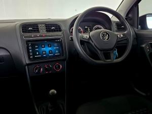 Volkswagen Polo Vivo hatch 1.4 - Image 14