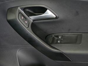 Volkswagen Polo Vivo hatch 1.4 - Image 18