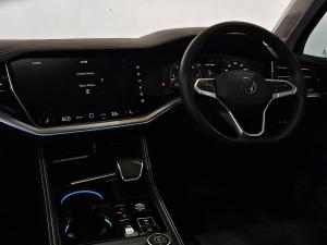 Volkswagen Touareg V6 TDI Elegance - Image 15