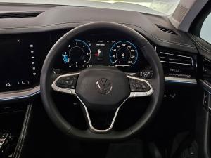 Volkswagen Touareg V6 TDI Elegance - Image 22