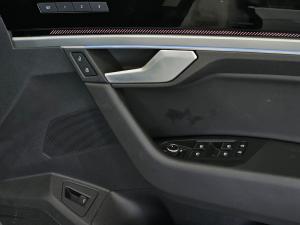 Volkswagen Touareg V6 TDI Elegance - Image 27