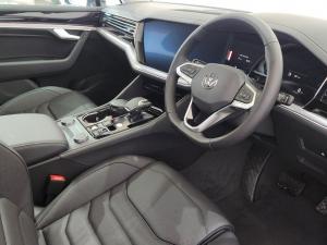 Volkswagen Touareg V6 TDI Elegance - Image 6