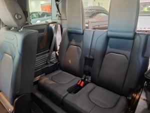 Land Rover Defender 110 D350 X-Dynamic HSE - Image 26