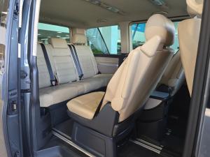 Volkswagen Caravelle 2.0BiTDI Highline 4Motion - Image 16