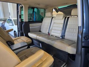 Volkswagen Caravelle 2.0BiTDI Highline 4Motion - Image 7