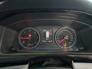Volkswagen Caravelle 2.0BiTDI Highline 4Motion - Image 9