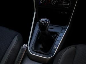 Volkswagen Polo hatch 1.0TSI Life manual - Image 13