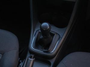 Volkswagen Polo Vivo hatch 1.4 - Image 16