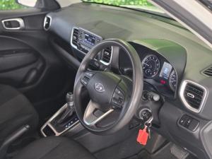 Hyundai Venue 1.0T Motion auto - Image 13