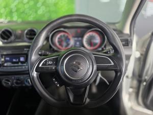 Suzuki Swift 1.2 GL auto - Image 18