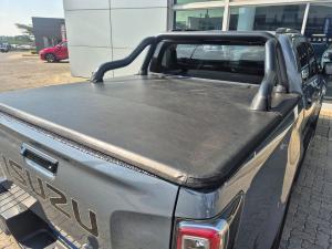 Isuzu D-Max 1.9TD double cab LS X-Rider auto - Image 10