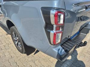 Isuzu D-Max 1.9TD double cab LS X-Rider auto - Image 12