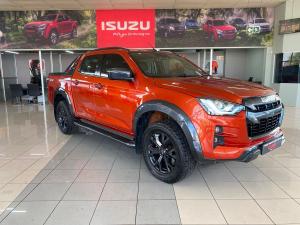 Isuzu D-Max 3.0TD double cab V-Cross 4x4 - Image 1