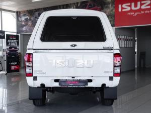 Isuzu D-Max Gen 6 250 single cab Fleetside safety - Image 26