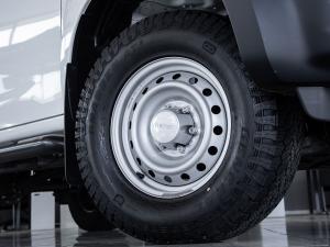 Isuzu D-Max Gen 6 250 single cab Fleetside safety - Image 5