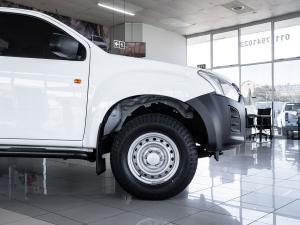 Isuzu D-Max Gen 6 250 single cab Fleetside safety - Image 9
