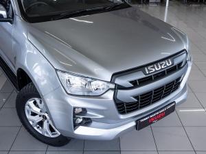 Isuzu D-Max 1.9TD double cab LS auto - Image 4