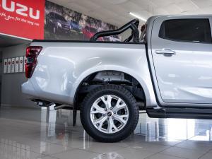 Isuzu D-Max 1.9TD double cab LS auto - Image 8