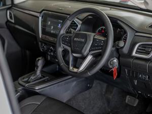 Isuzu D-Max 1.9TD double cab LS auto - Image 9
