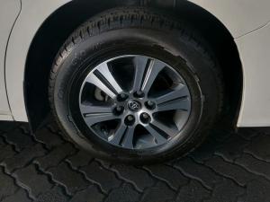 Toyota Quantum 2.8 LWB bus 11-seater GL - Image 14