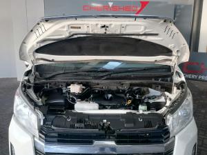 Toyota Quantum 2.8 LWB bus 11-seater GL - Image 8