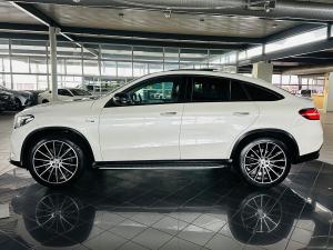 Mercedes-Benz GLE GLE43 coupe - Image 14