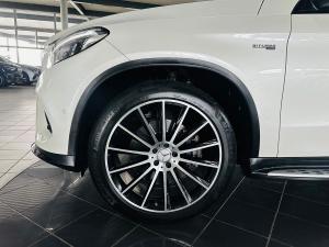 Mercedes-Benz GLE GLE43 coupe - Image 15