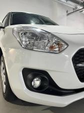 Suzuki Swift 1.2 GL auto - Image 8