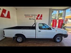 Nissan NP300 Hardbody 2 - Image 3
