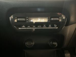 Toyota Starlet 1.5 XS manual - Image 16