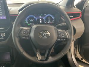 Toyota Corolla Cross 1.8 HEV GR-Sport - Image 8