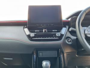 Toyota Corolla Cross 1.8 HEV GR-Sport - Image 15