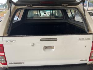 Toyota Hilux 3.0D-4D double cab 4x4 Raider Dakar edition - Image 18