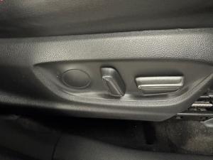 Toyota Corolla Cross 1.8 HEV GR-Sport - Image 17