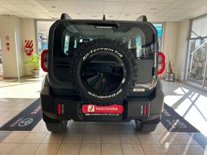 Toyota Land Cruiser FJ 2.7 4x4 GX - Image 5