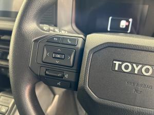 Toyota Land Cruiser FJ 2.7 4x4 GX - Image 9