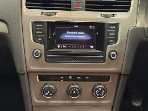 Volkswagen Golf 2.0TDI Comfortline - Image 13