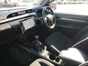 Toyota Hilux 2.8GD-6 Xtra cab 4x4 Legend manual - Image 7