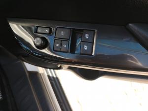 Toyota Hilux 2.8GD-6 Xtra cab 4x4 Legend manual - Image 24