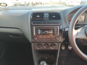 Volkswagen Polo Vivo hatch 1.4 Trendline - Image 12