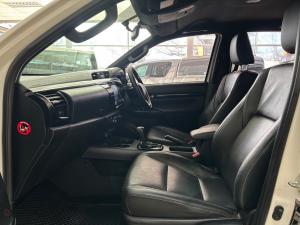 Toyota Hilux 2.8GD-6 double cab 4x4 Legend 50 auto - Image 7