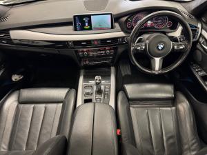 BMW X5 M50d - Image 6