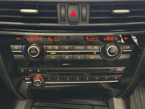 BMW X5 M50d - Image 14