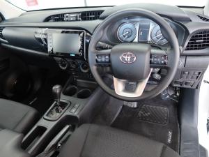 Toyota Hilux 2.4GD-6 single cab Raider auto - Image 6