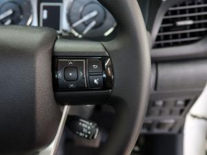 Toyota Hilux 2.4GD-6 single cab Raider auto - Image 10